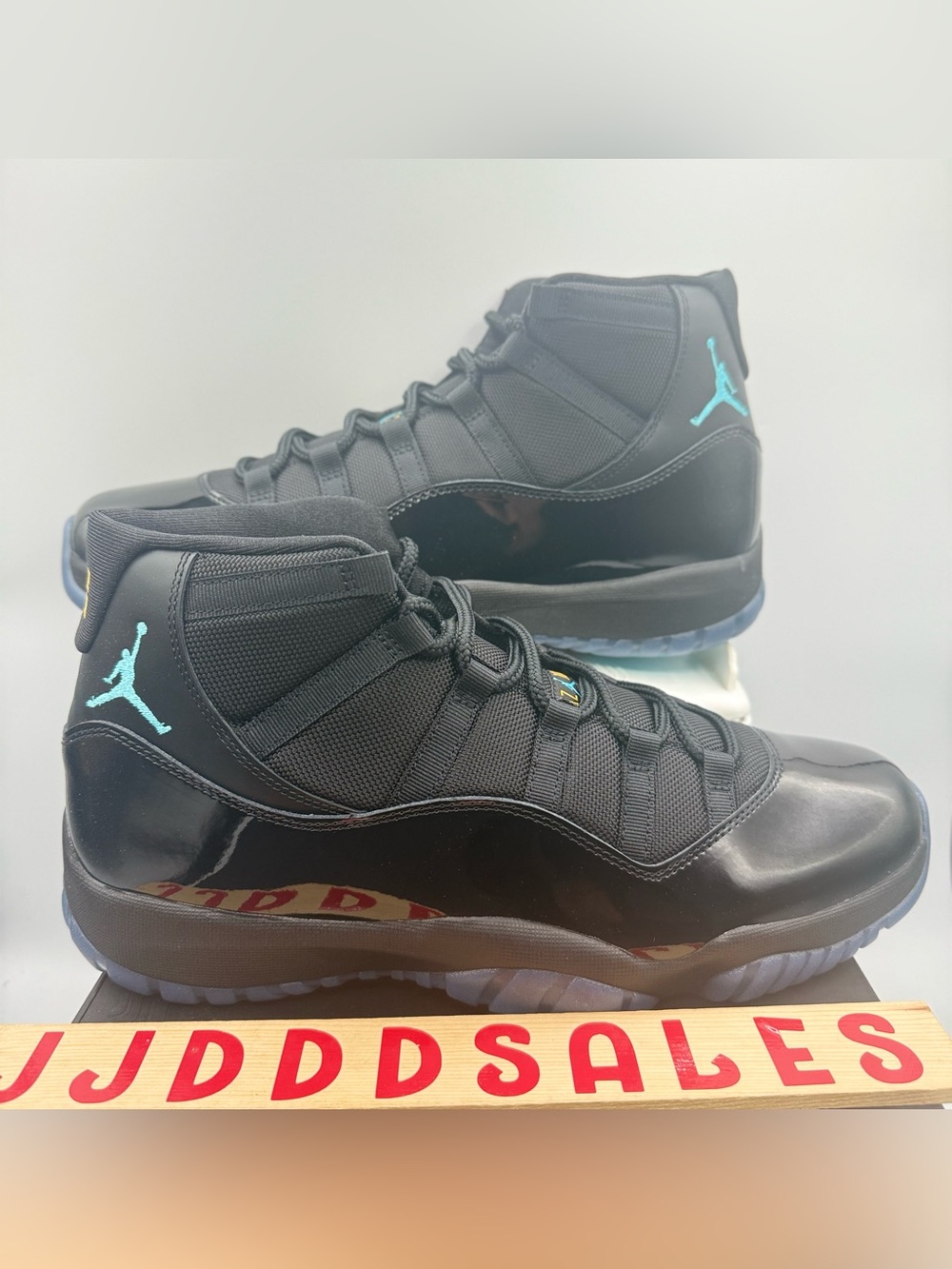 Nike Air Jordan 11 Retro 2025 Gamma Blue CT8012-047 Men’s Size 13 NIB 

New